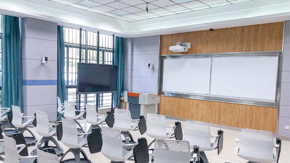 江南大學(xué)智慧互動教室建設